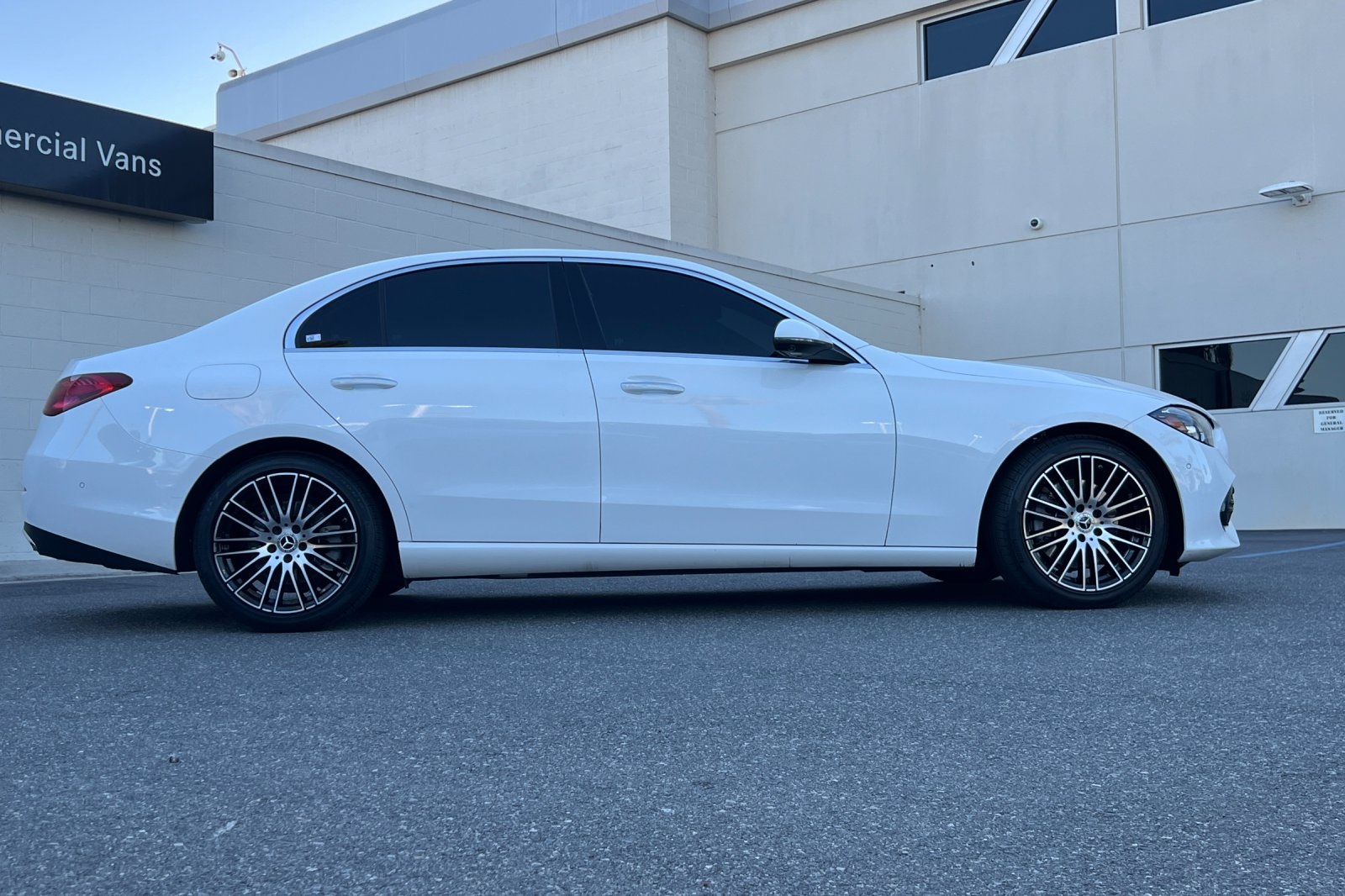 2023 Mercedes Benz C 300 photo 3