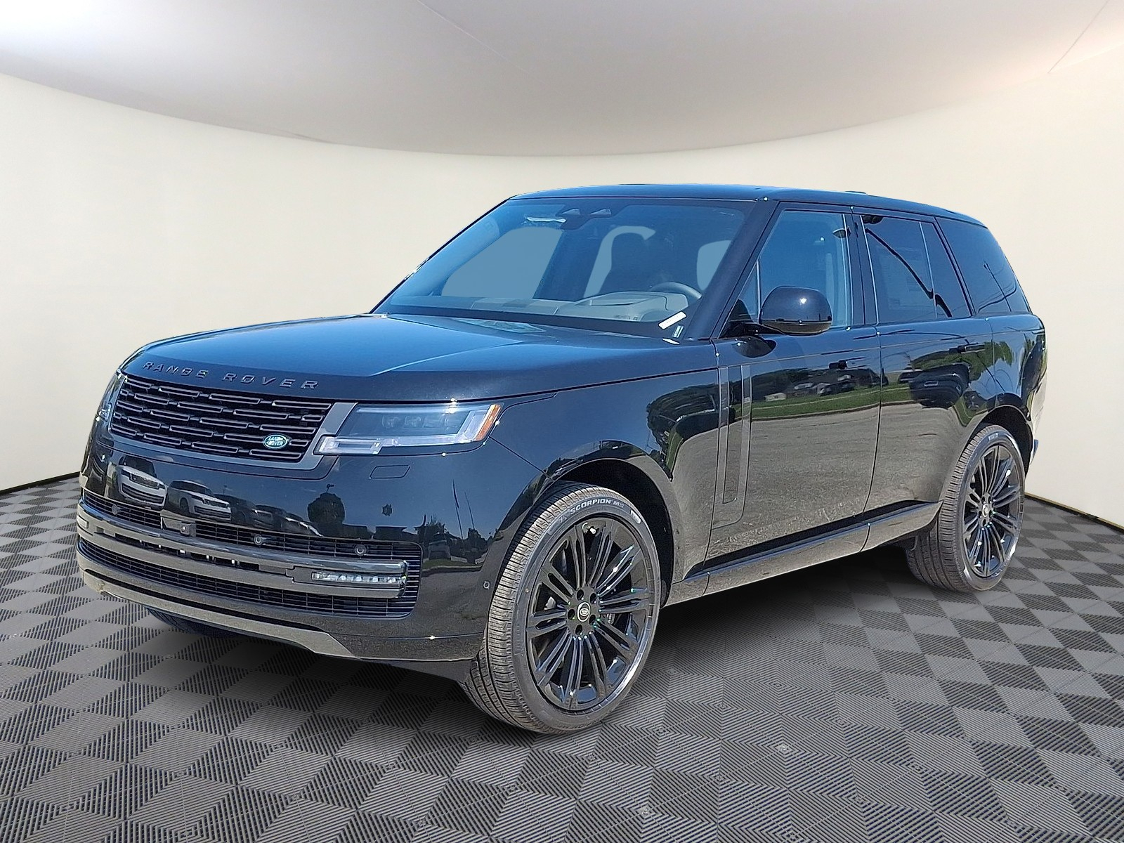 2025 Land Rover Range Rover SE's photo