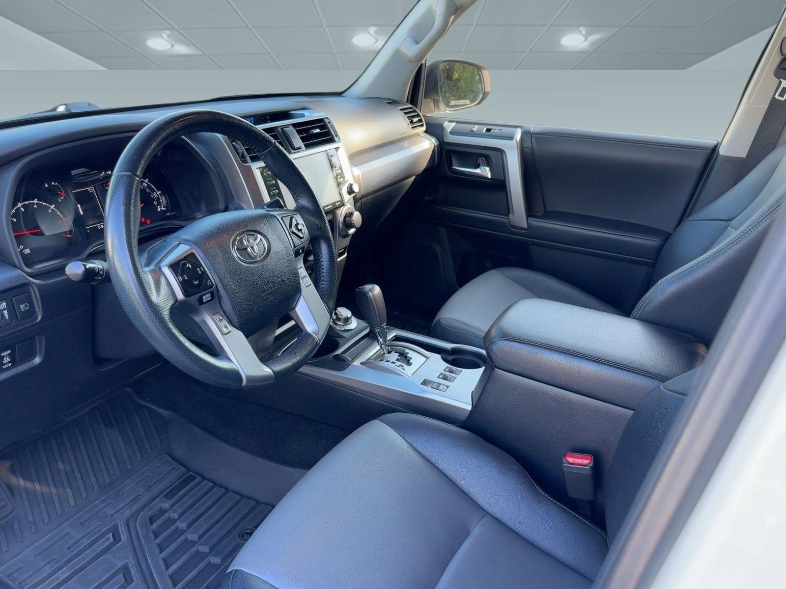 2021 Toyota 4Runner SR5 Premium photo 4