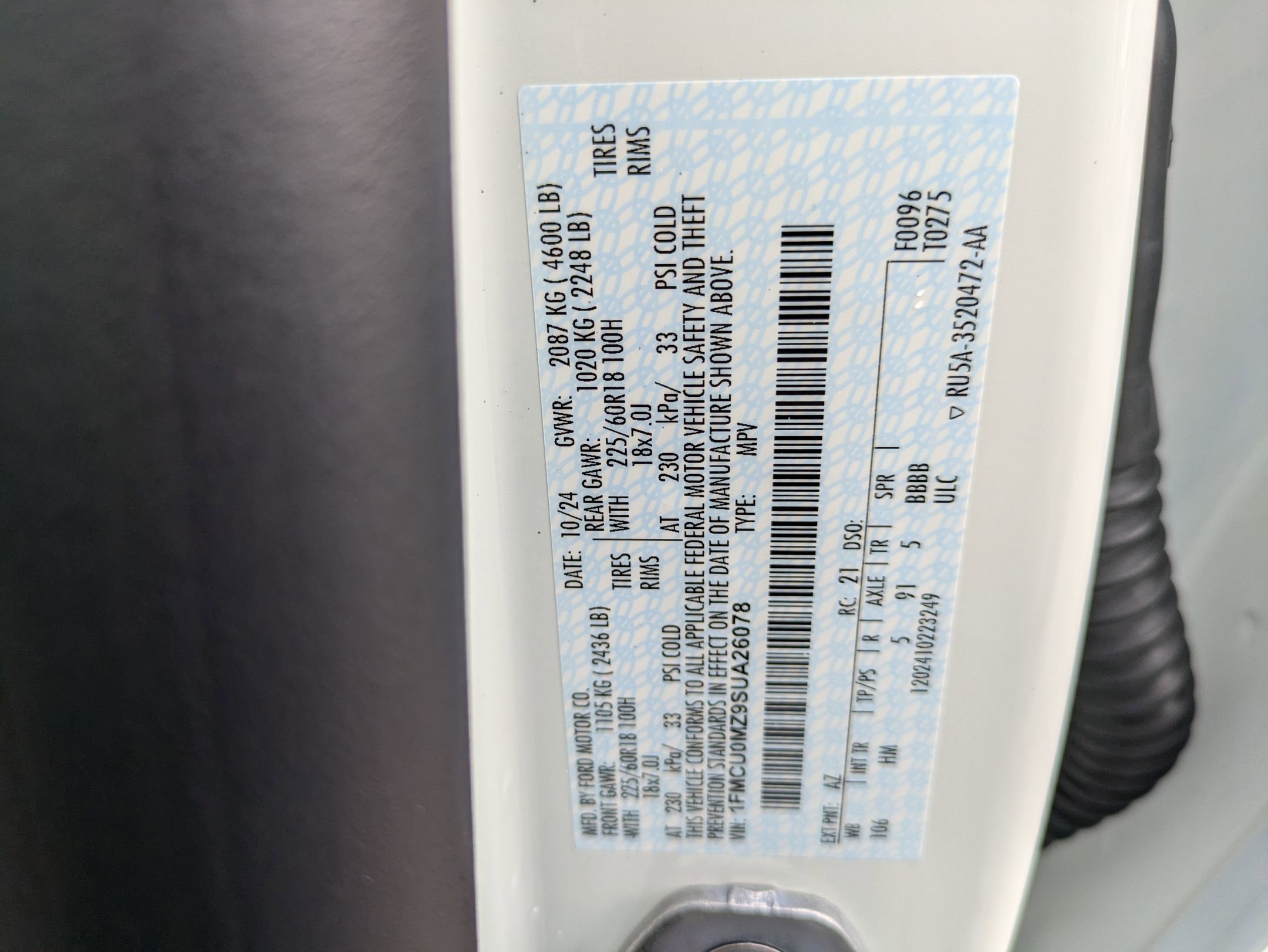 2025 Ford Escape ST-Line photo 16