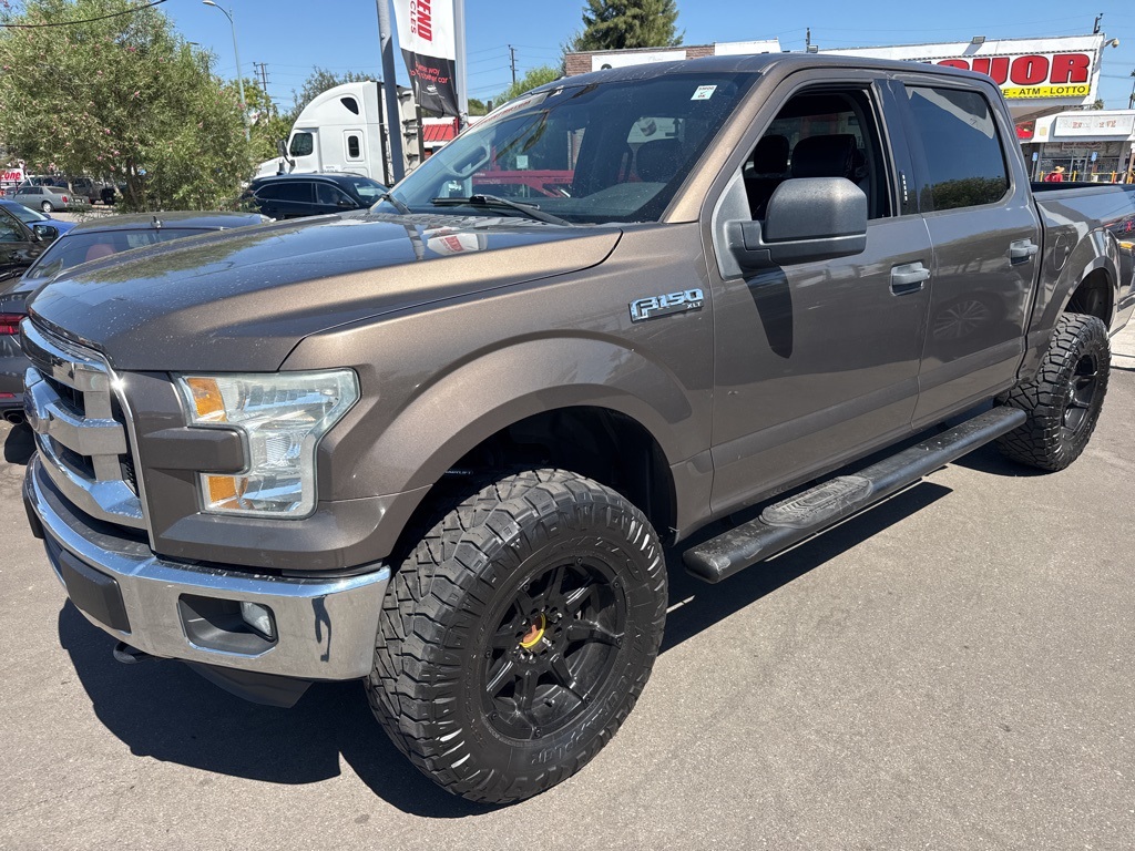 2016 Ford F-150 XLT photo 4