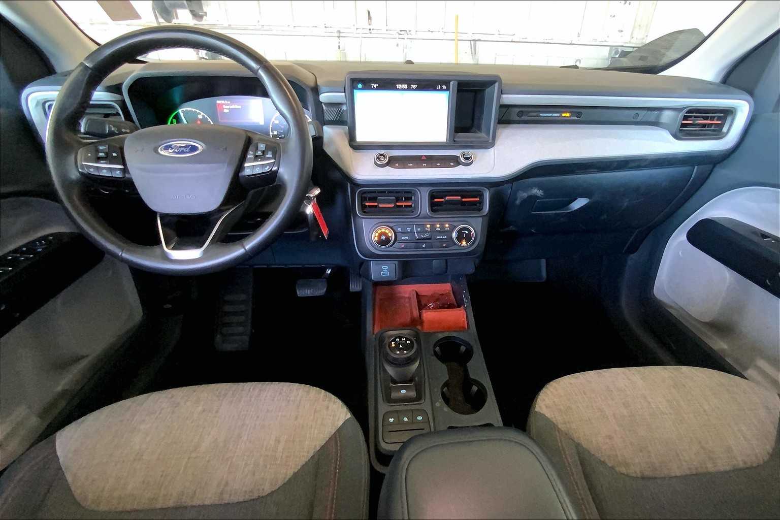 2023 Ford Maverick XLT photo 14