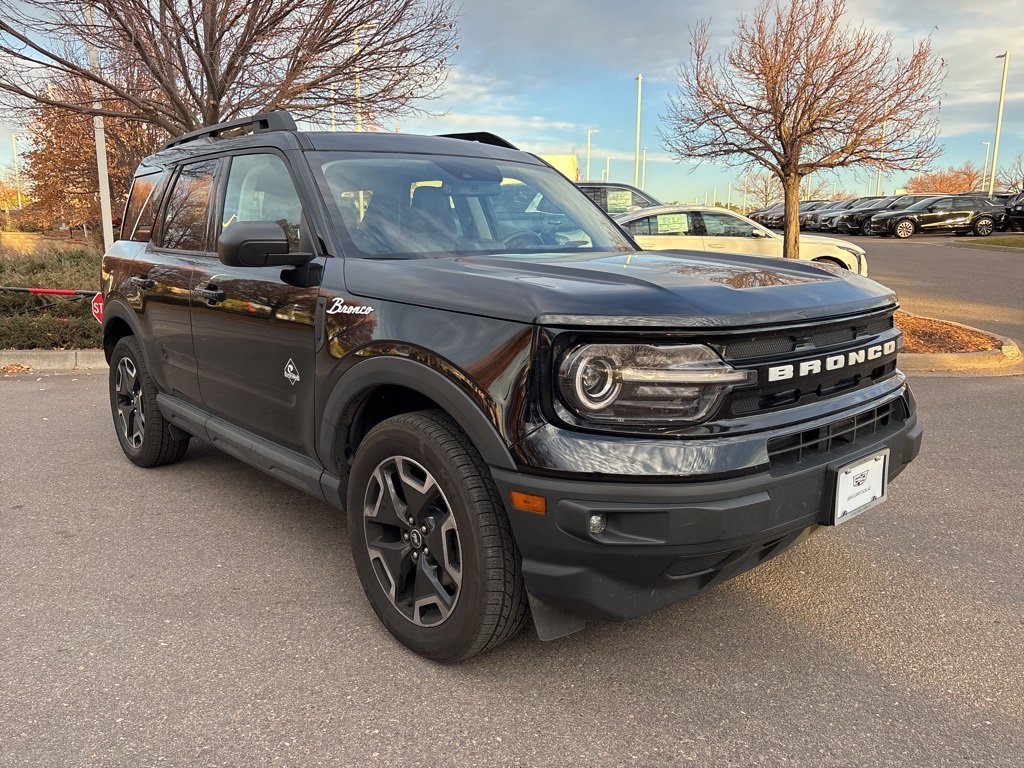 2022 Ford Bronco Sport Outer Banks photo 3