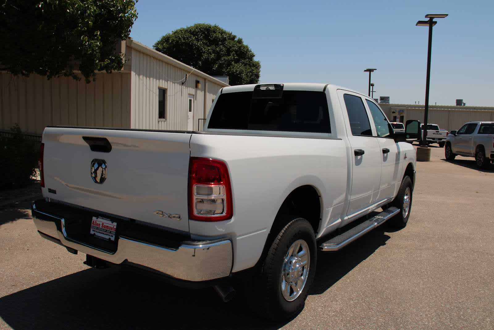2024 Ram 2500 Tradesman photo 9