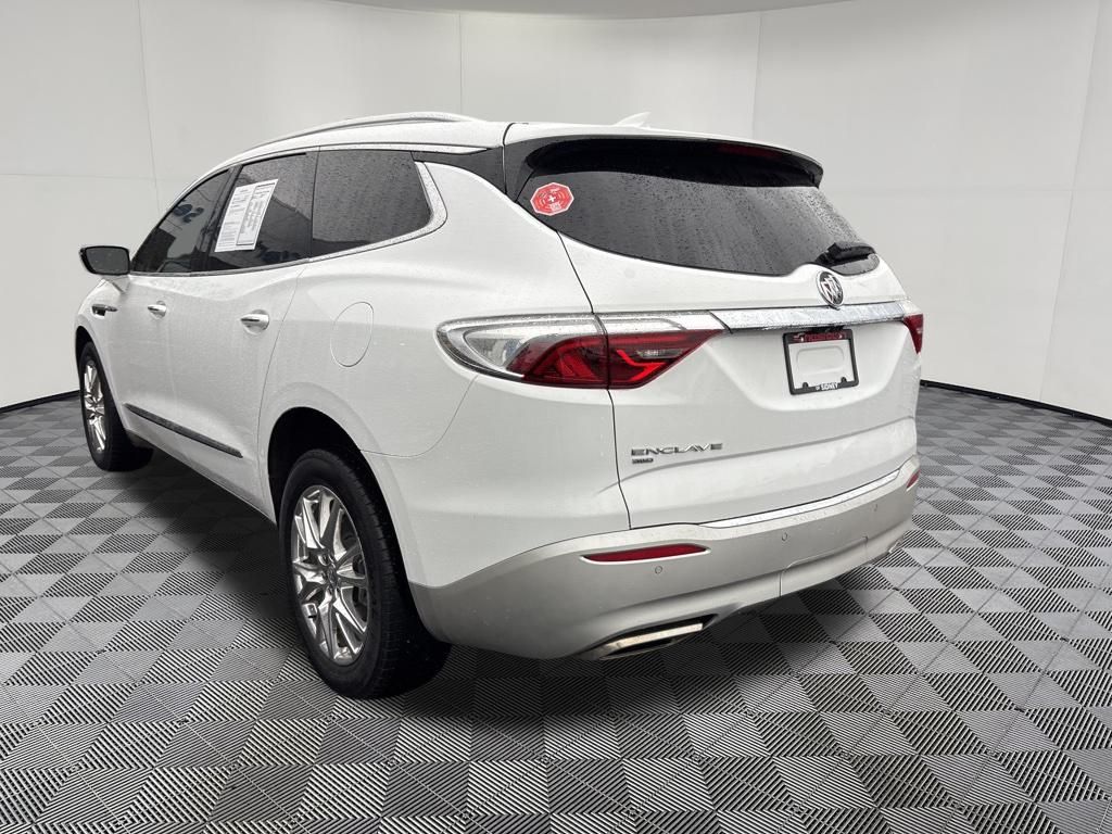 2023 Buick Enclave Premium photo 3