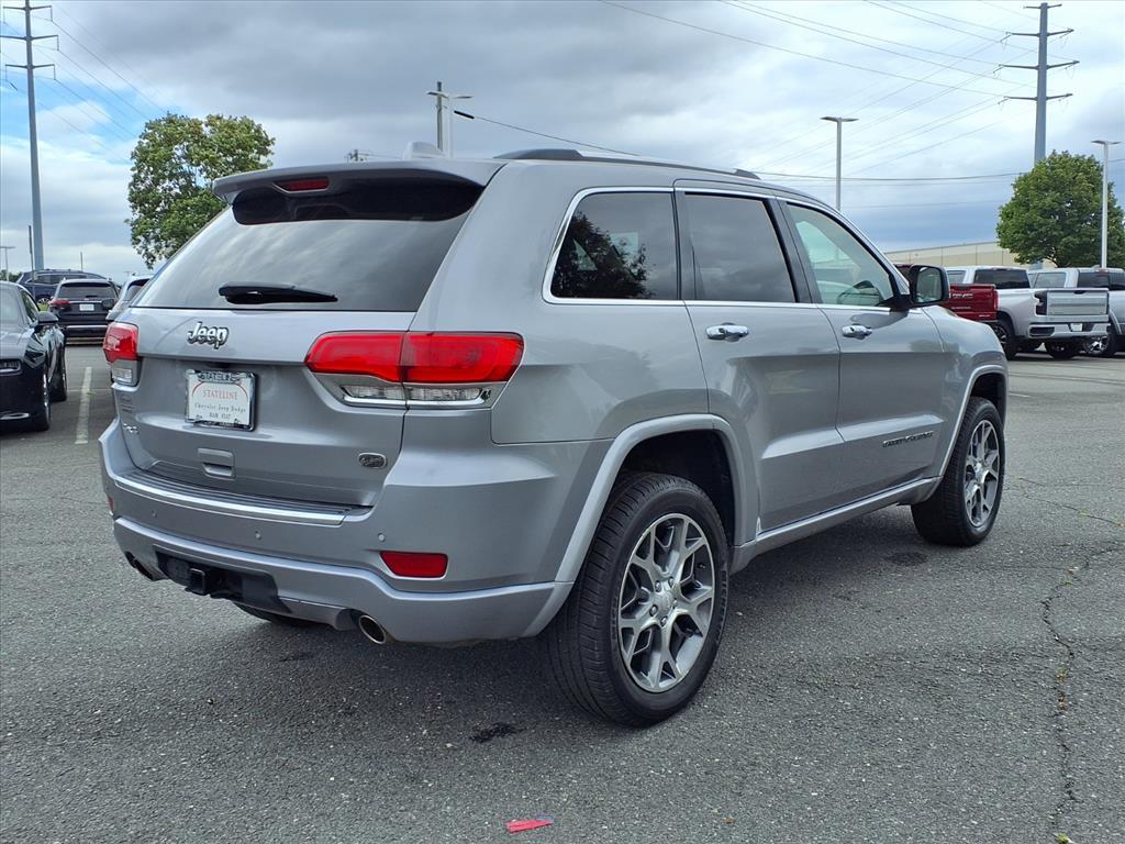 2019 Jeep Grand Cherokee Overland photo 28