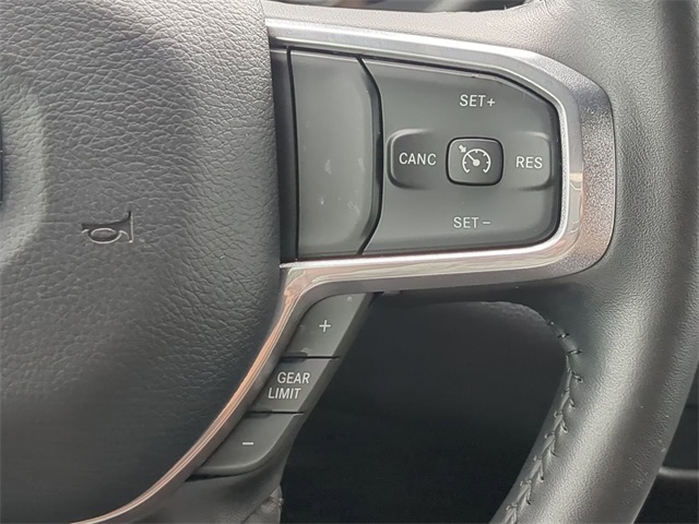 2024 Ram 3500 Laramie photo 29