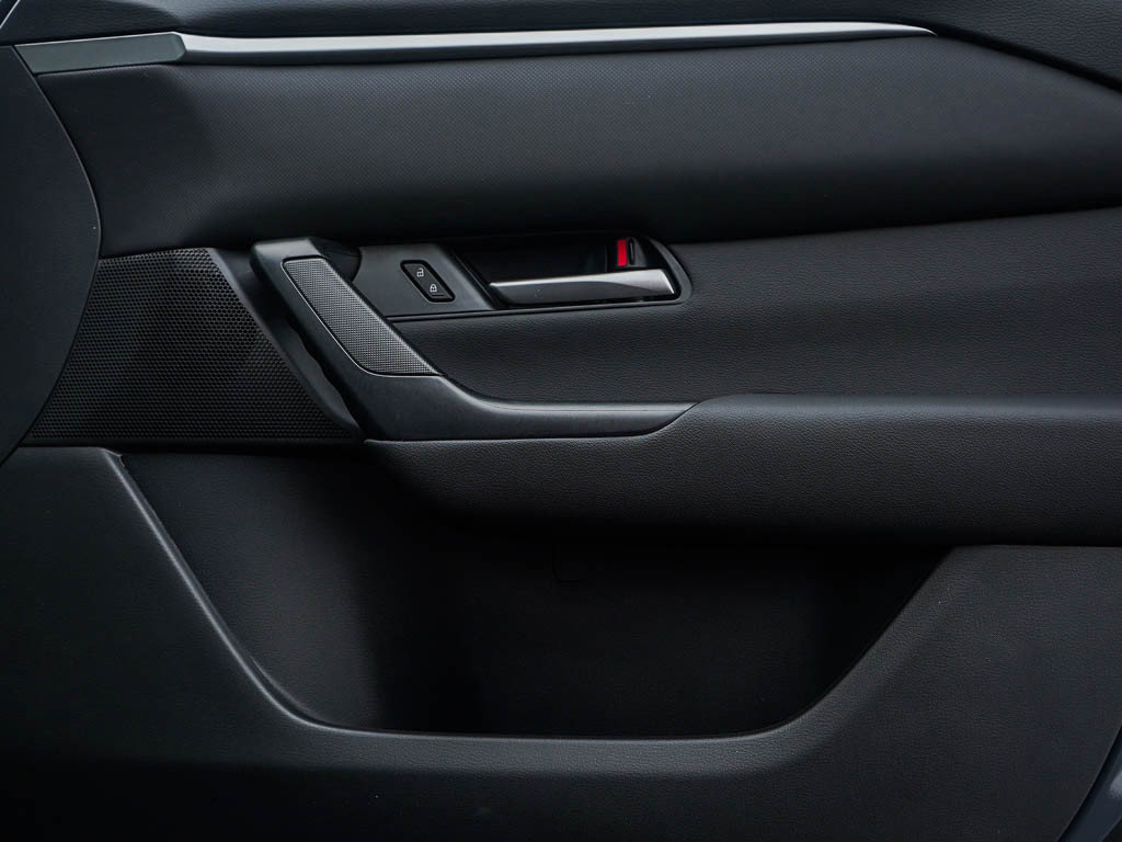 2025 Mazda CX-50 2.5 S Premium photo 8