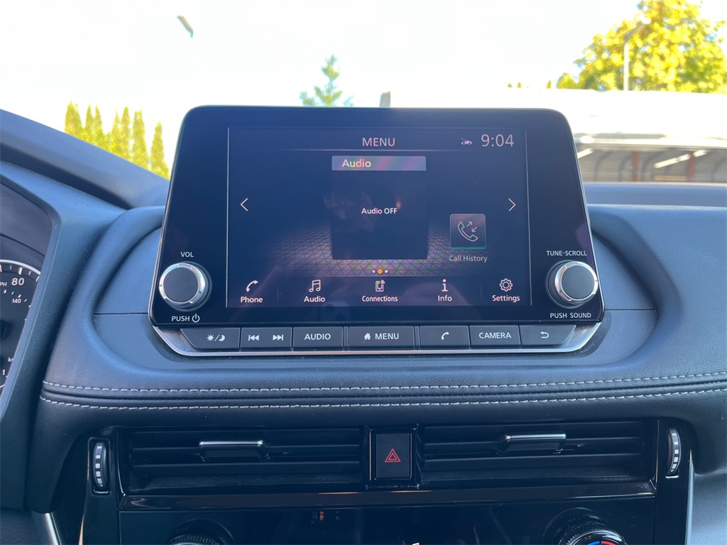2022 Nissan Rogue SV photo 20