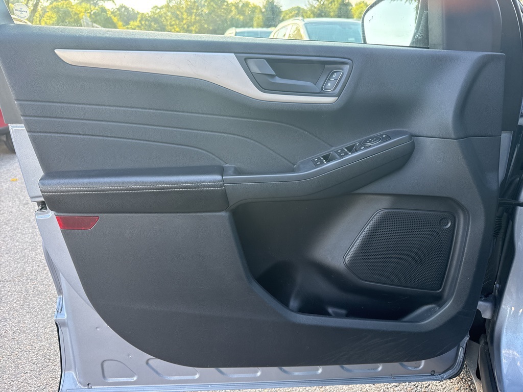 2022 Ford Escape SE photo 22