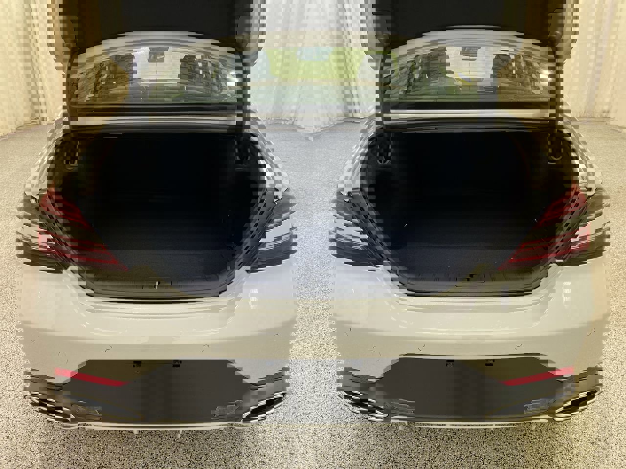 New 2026 Vatna Gray Genesis 2.5T Prestige image 17