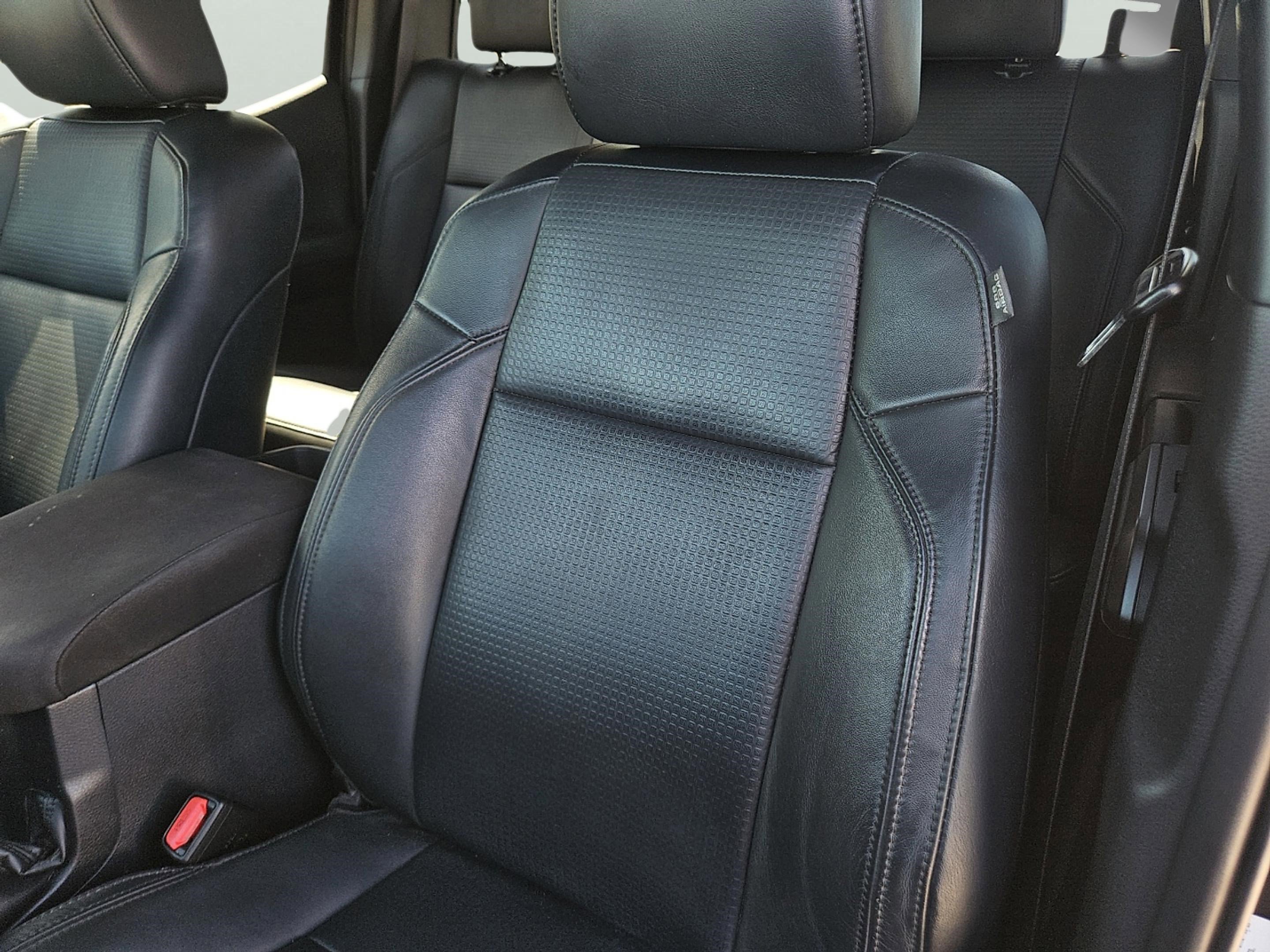 2021 Toyota Tacoma TRD Off-Road photo 26