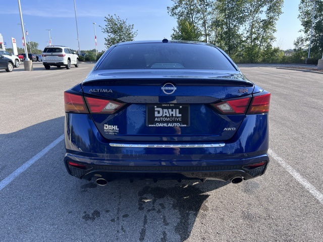 2023 Nissan Altima 2.5 SR photo 14
