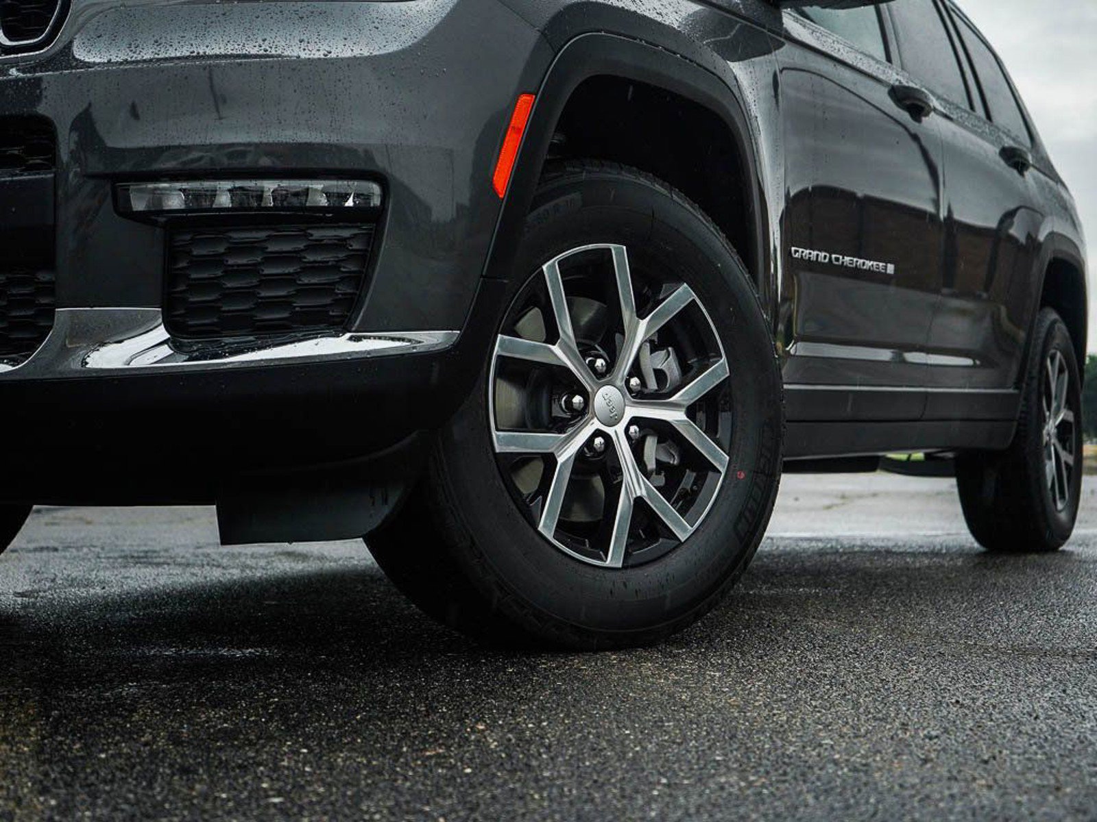 2025 Jeep Grand Cherokee Limited photo 5