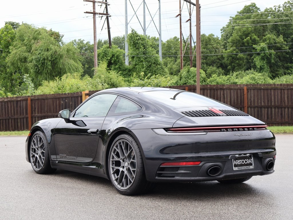 2024 Porsche 911 T photo 3