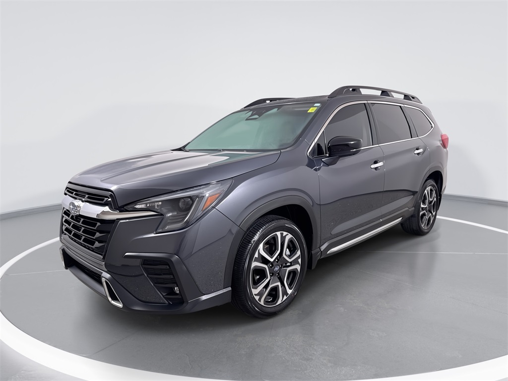 2024 Subaru Ascent Touring's photo