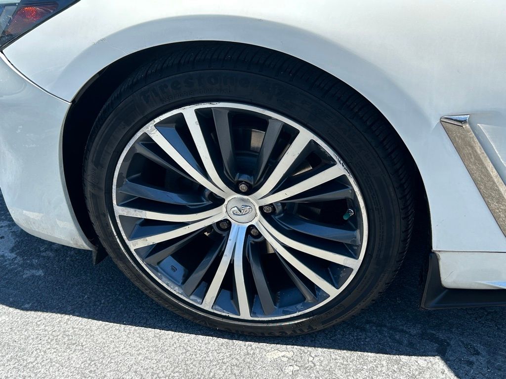 2017 Infiniti Q60 3.0t Premium photo 13
