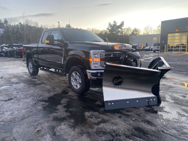 2026 Ford F-350 Super Duty XLT's photo