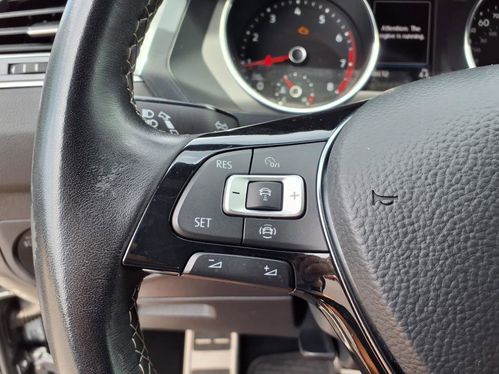 2021 Volkswagen Tiguan SE R-Line Black photo 12