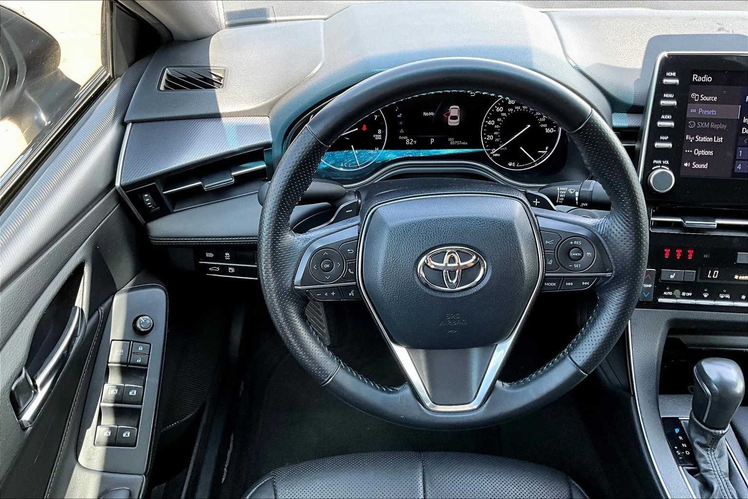 2021 Toyota Avalon XSE photo 4