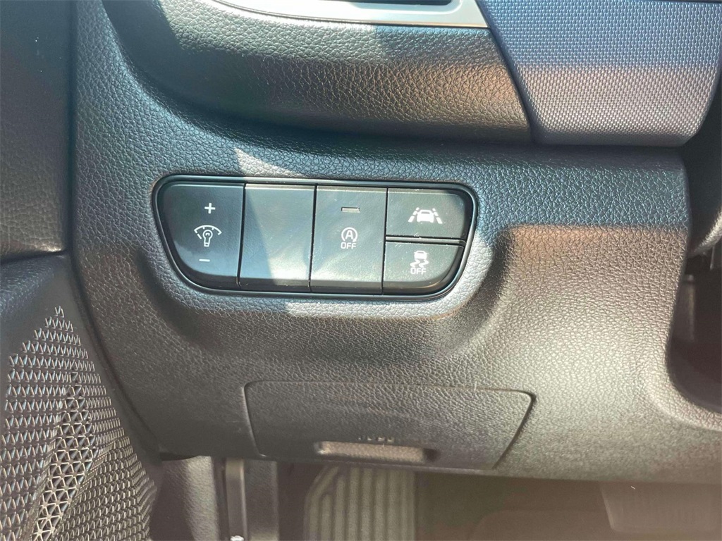 2021 Kia Seltos S photo 18