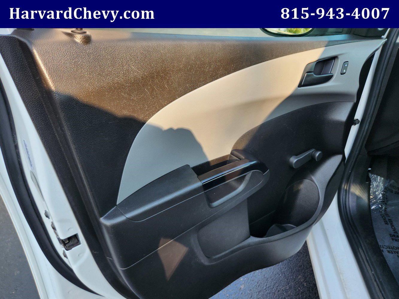 2020 Chevrolet Sonic LS photo 27
