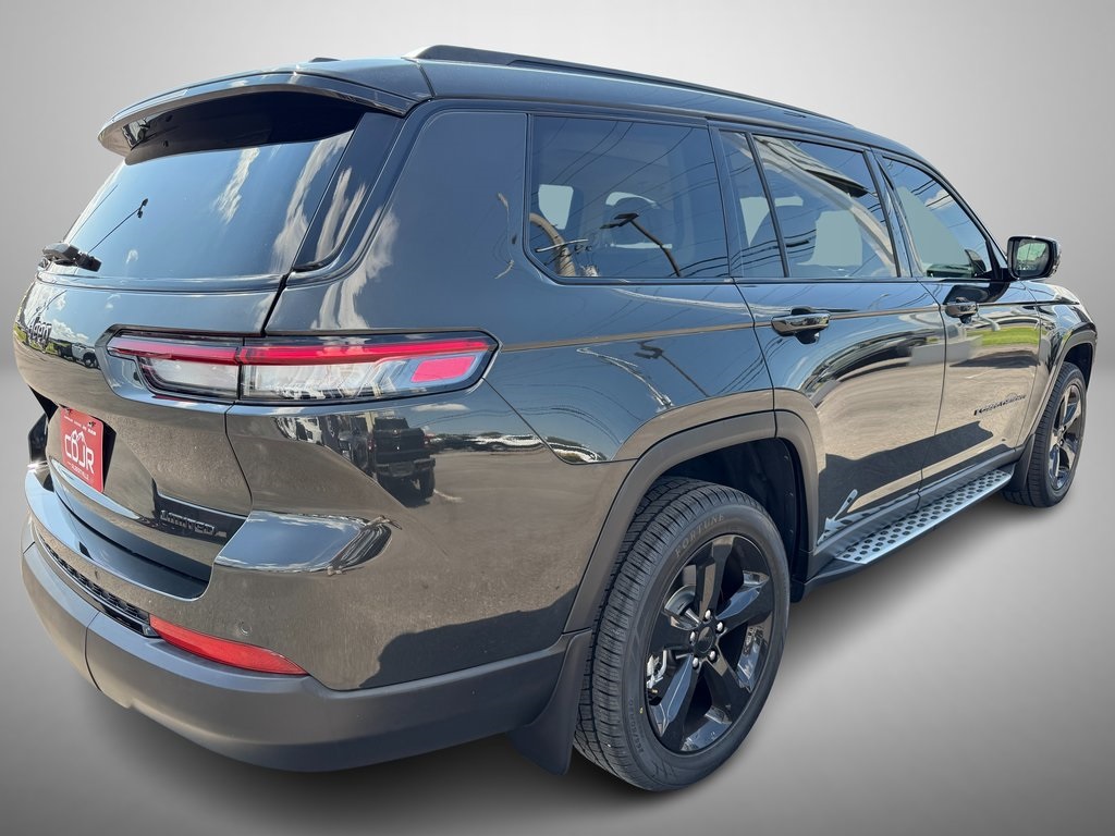 2022 Jeep Grand Cherokee Limited photo 3