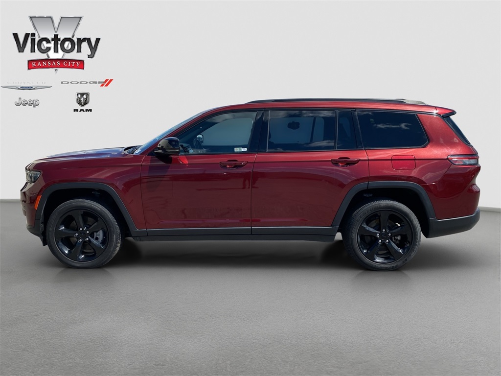 2023 Jeep Grand Cherokee Altitude photo 4