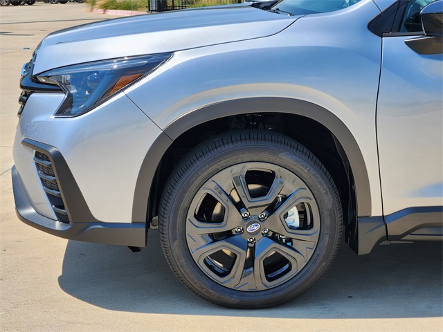 2025 Subaru Ascent Onyx Edition Touring photo 2