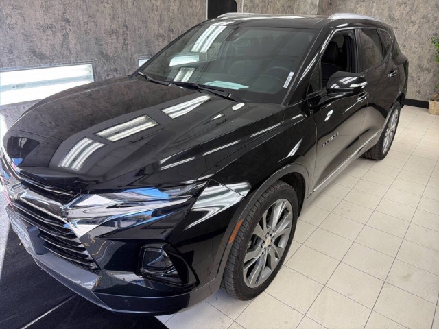 Used 2022 Chevrolet Blazer Premier with VIN 3GNKBLRS3NS139488 for sale in Shakopee, Minnesota