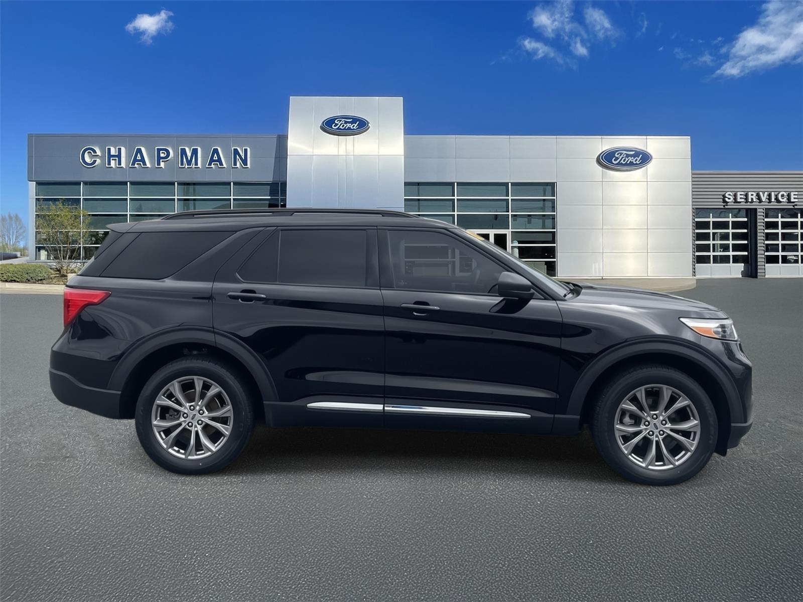 2022 Ford Explorer XLT photo 13