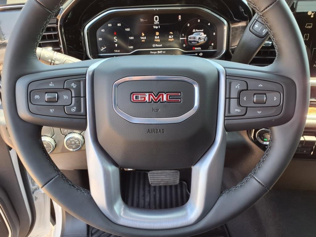 New 2025 Summit White GMC Elevation image 14