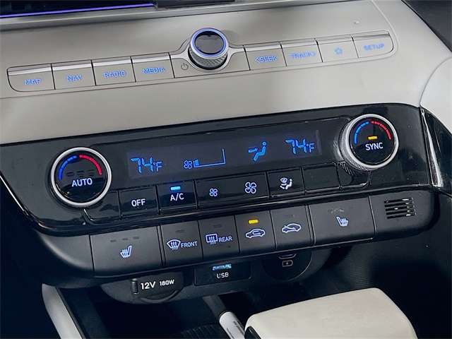 2024 Hyundai Elantra Limited photo 18