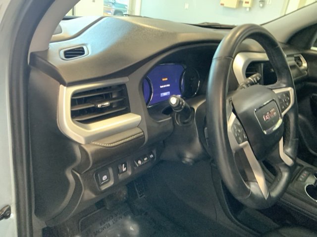 2023 Gmc Acadia SLT photo 23