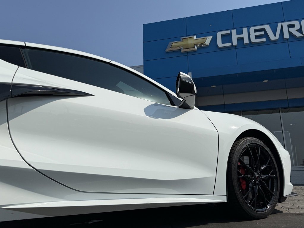 2025 Chevrolet Corvette Stingray 2LT photo 15