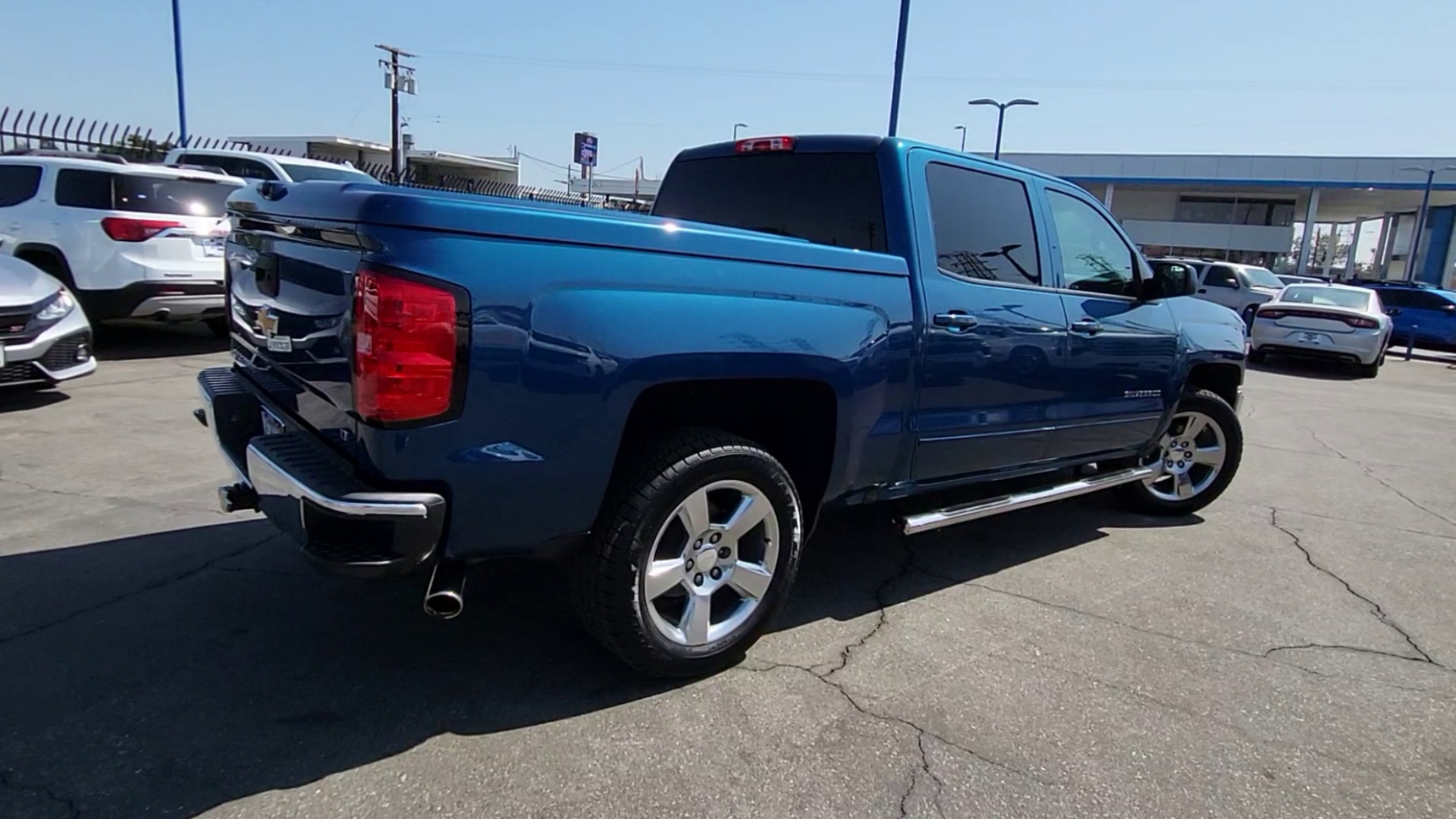 2018 Chevrolet Silverado 1500 LT photo 39