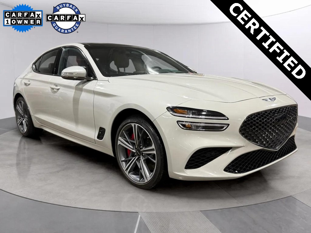 2024 GENESIS G70 Standard's photo