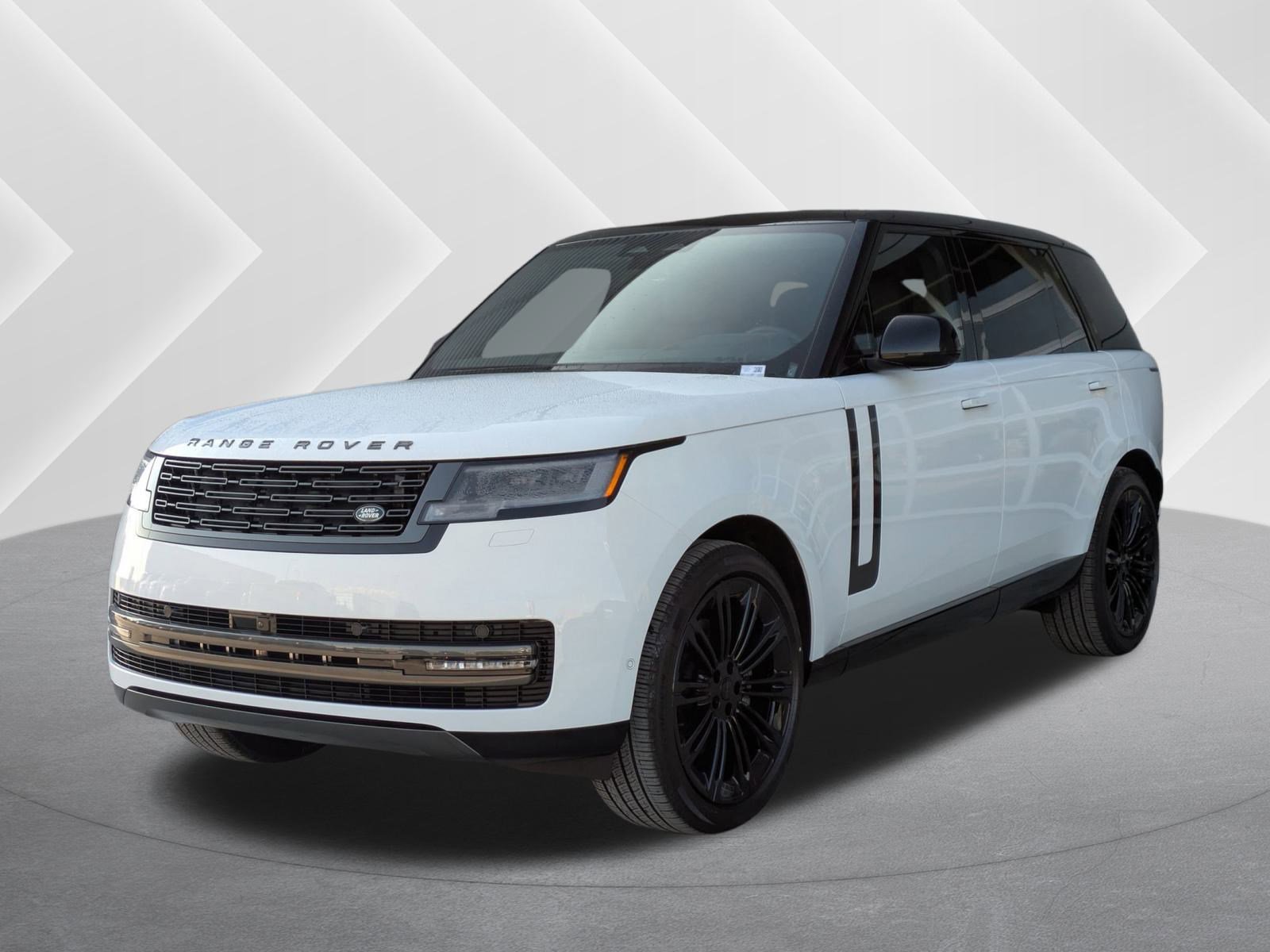 2026 Land Rover Range Rover SE's photo