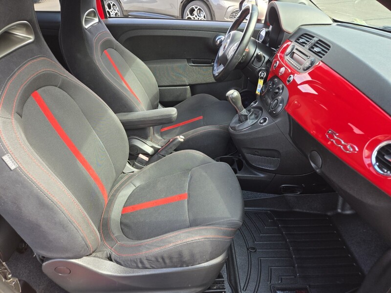 2013 Fiat 500 Abarth photo 13