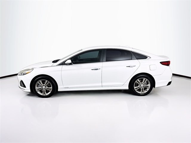 2019 Hyundai Sonata SEL photo 2