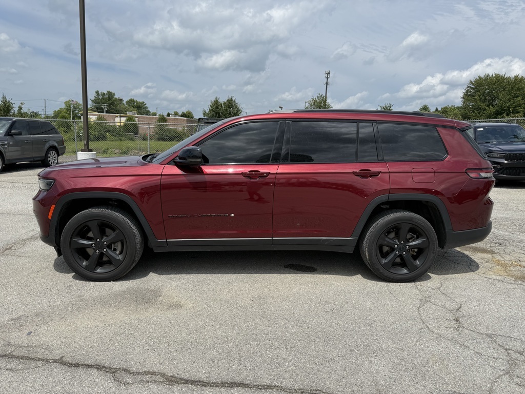2023 Jeep Grand Cherokee Altitude photo 9