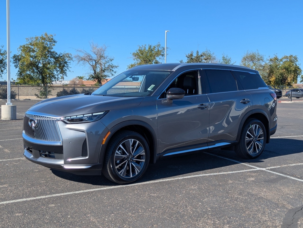 2026 INFINITI QX60 LUXE