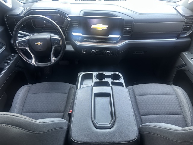2022 Chevrolet Silverado 1500 LT photo 14