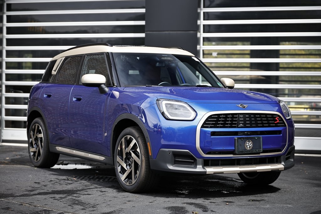 2026 MINI Countryman S's photo