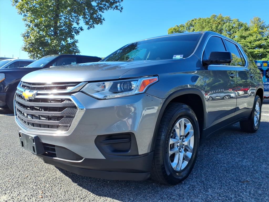 2019 Chevrolet Traverse LS photo 5
