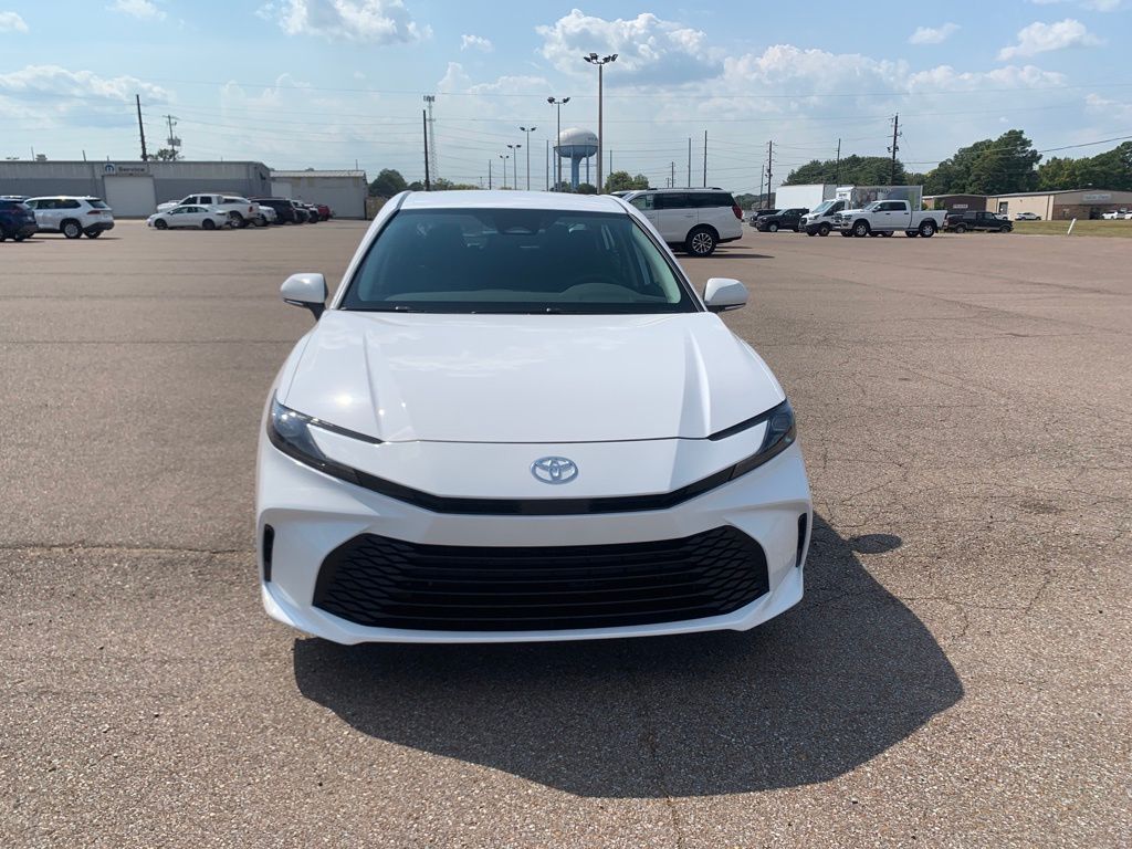 2026 Toyota Camry LE photo 2