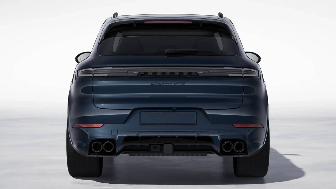 2025 Porsche Cayenne GTS photo 8