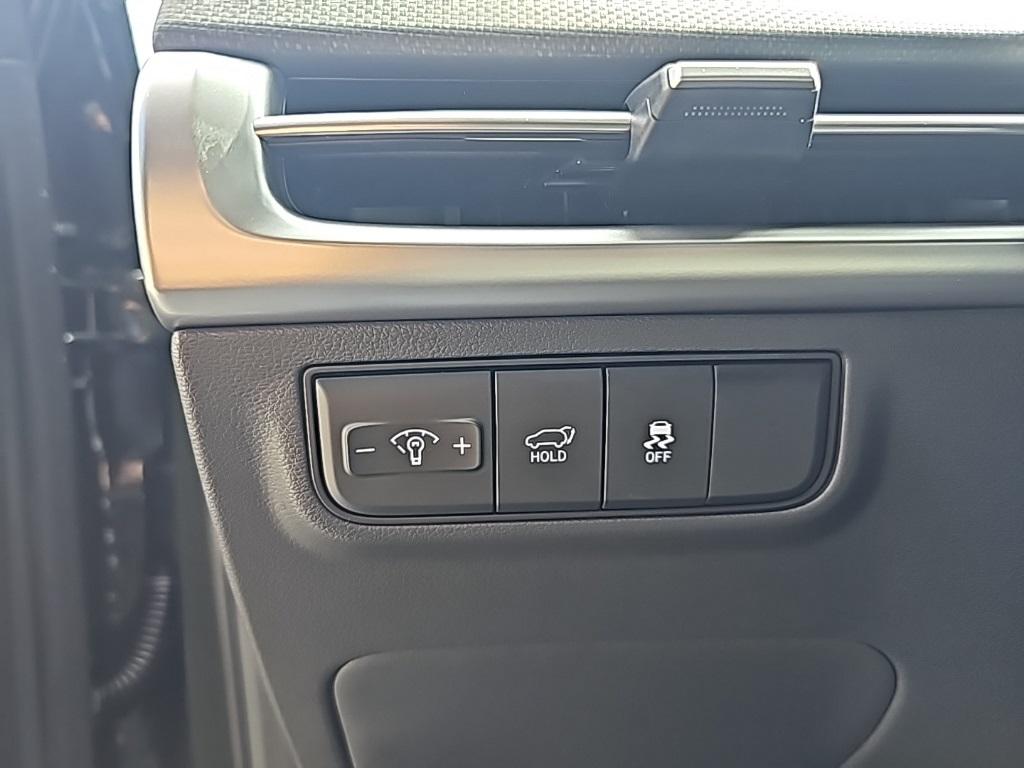 2025 Hyundai Tucson SEL Convenience photo 12