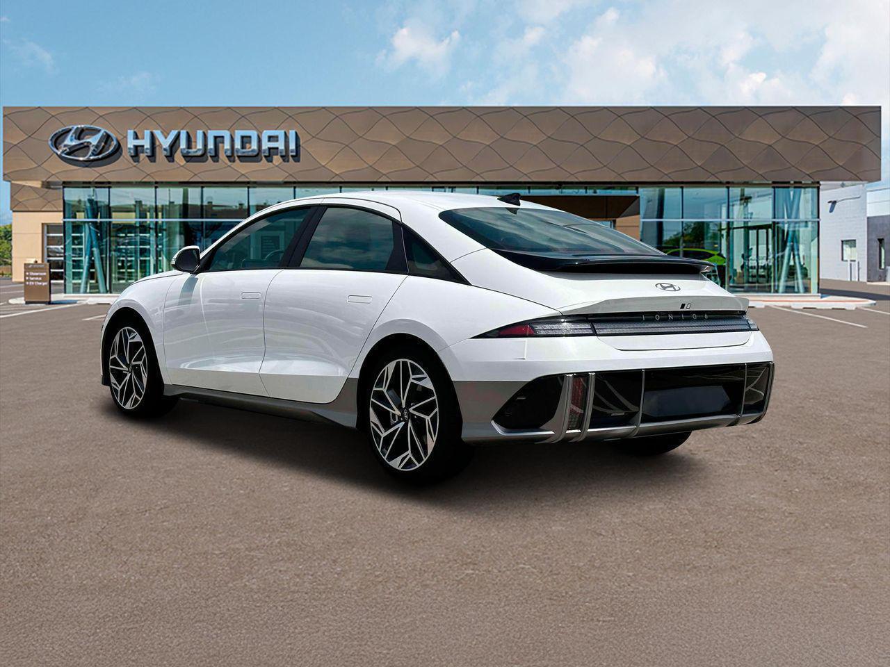2025 Hyundai Ioniq 6 SEL photo 5