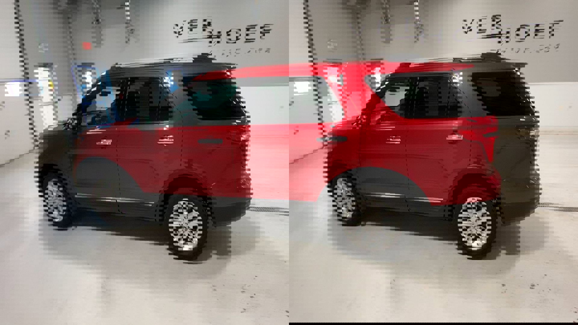 2012 Ford Explorer XLT photo 5